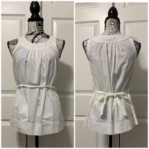 *GAP* White Sleeveless Top